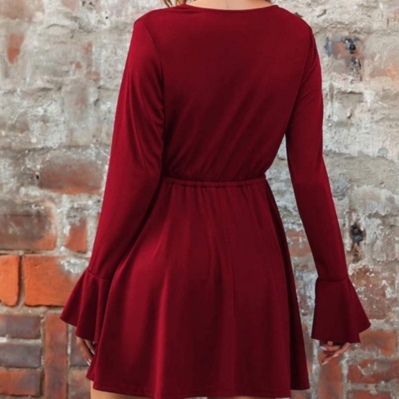 New arrival  red long sleeve dress - Picture 2 of 3